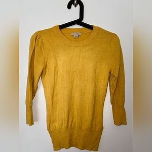 XXI Crew Neck Gold Sweater Size Small